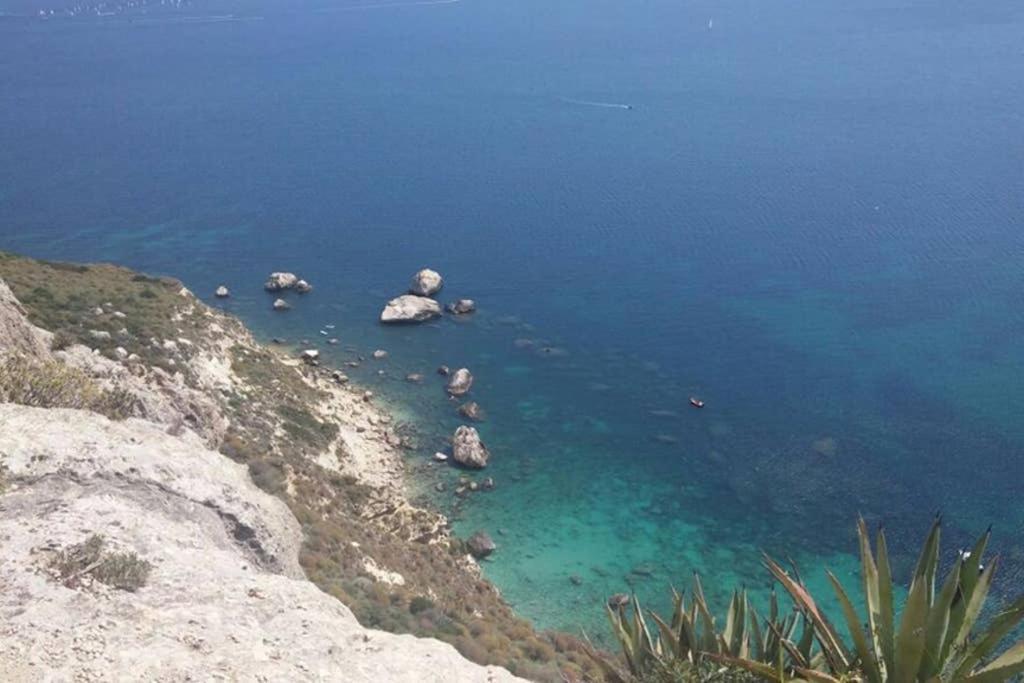 Suite Milu Cagliari Bagian luar foto